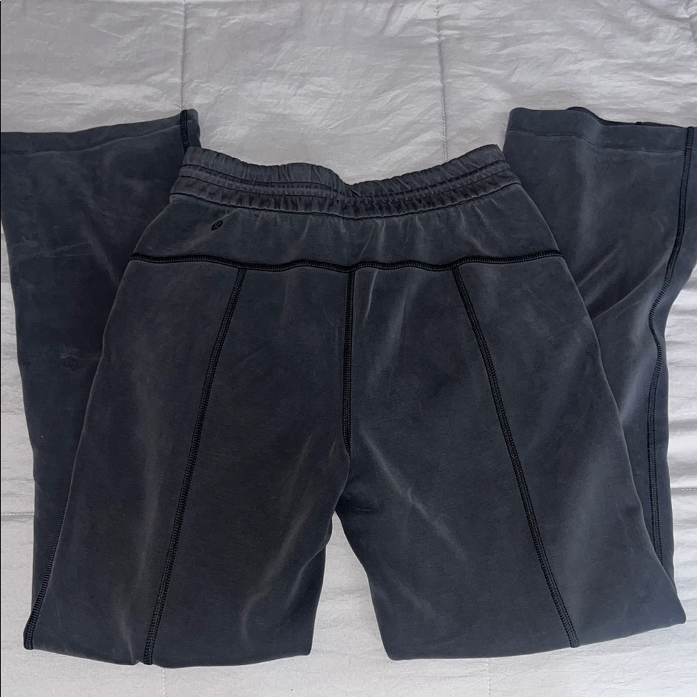 LULULEMON VELVET WOMENS Black Pants
